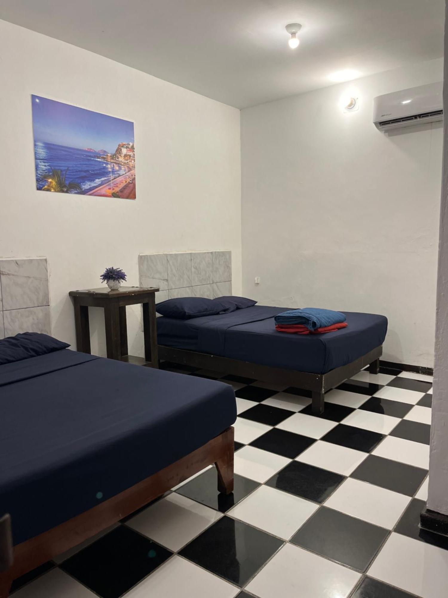 Hostal Perla Mazatlan Dış mekan fotoğraf